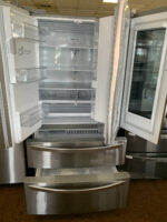 28 cu ft. Smart InstaView Door-in-Door Double Freezer Refrigerator with Craft Ice - Image 3